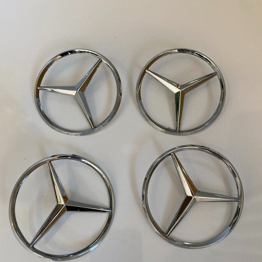 Mercedes Benz Emblems - Picture 2 of 10
